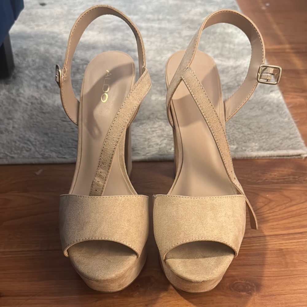 ALDO Women's Tan Platform Sandals